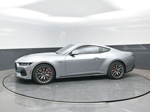 Certified 2024 Ford Mustang GT Premium RWD image 4