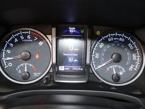 Used 2023 Toyota Tacoma TRD Pro image 33