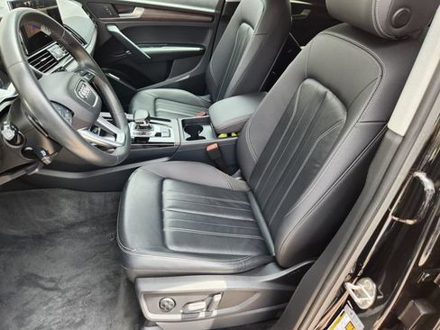 Used 2023 Audi Q5 2.0T Premium w/ Convenience Package AWD/4WD image 11