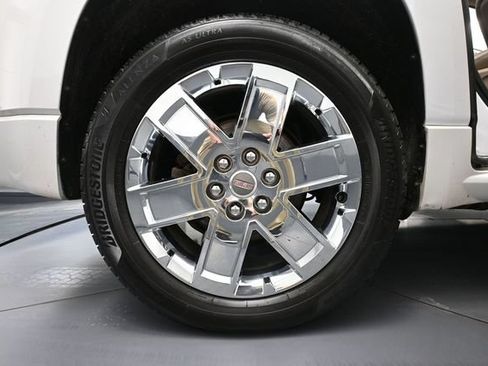 Used 2016 GMC Acadia Denali AWD/4WD image 16