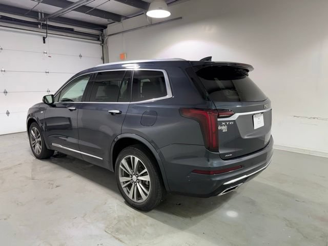 Certified 2021 Cadillac XT6 Premium Luxury AWD/4WD image 4