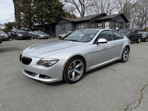 Used 2010 BMW 650i Coupe image 2