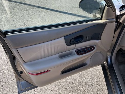 Used 2004 Buick Regal LS FWD image 16