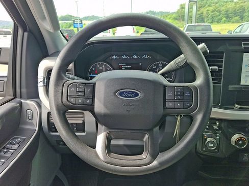 Used 2024 Ford F250 XLT AWD/4WD image 19