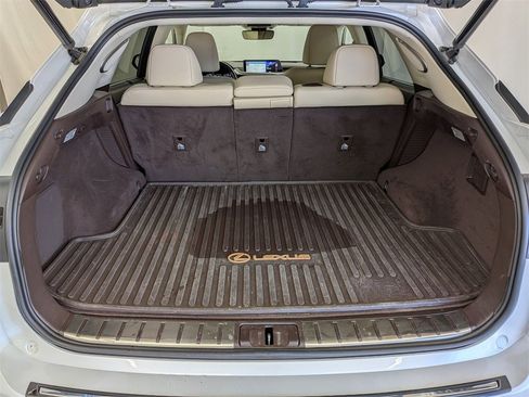 Used 2019 Lexus RX 450h AWD image 34