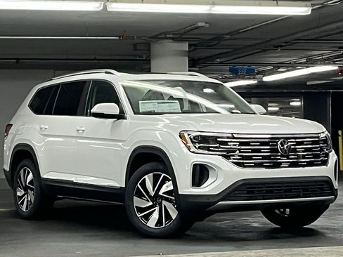 New 2026 Volkswagen Atlas SEL AWD/4WD image 2