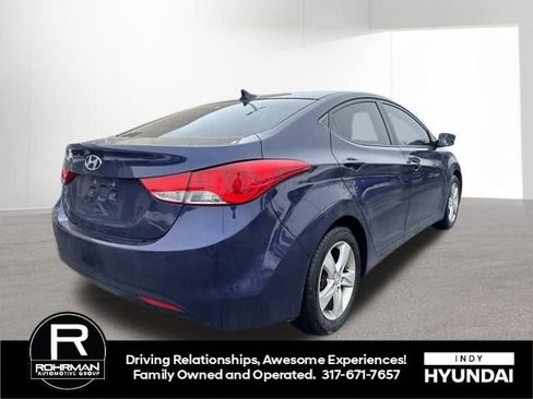 Used 2012 Hyundai Elantra GLS w/ Preferred Pkg 3 image 5