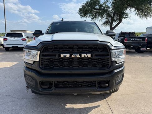 Used 2022 RAM 2500 Tradesman AWD/4WD image 2
