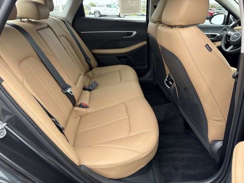 Used 2025 Hyundai Sonata Limited image 20