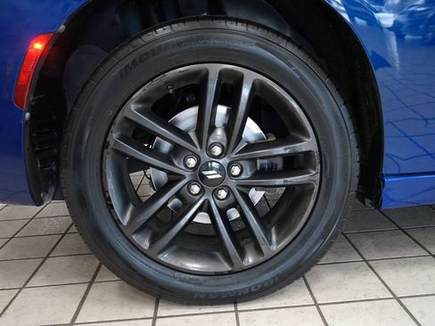 Used 2019 Dodge Charger SXT w/ Blacktop Package AWD/4WD image 53