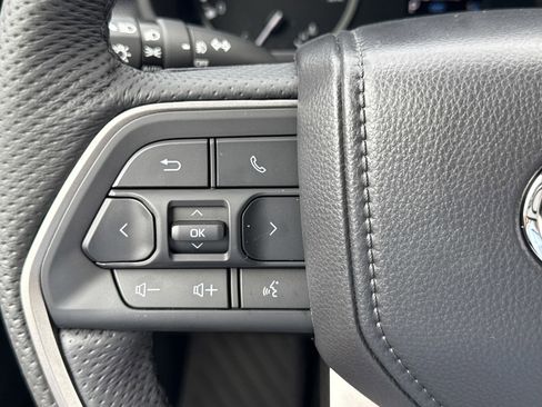 New 2026 Toyota Tundra SR5 image 18