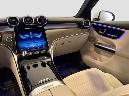 Certified 2026 Mercedes-Benz GLC 300 4MATIC image 24