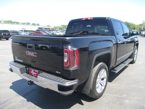 Used 2018 GMC Sierra 1500 SLT w/ SLT Premium Package AWD/4WD image 4