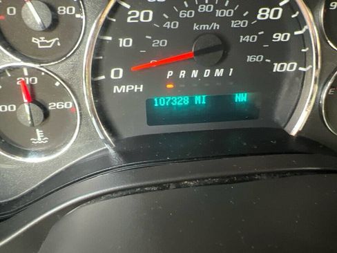 Used 2016 Chevrolet Express 3500 LT w/ LT Preferred Equipment Group image 18