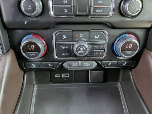Used 2021 Chevrolet Tahoe Z71 w/ Rear Media and Nav Package AWD/4WD image 33