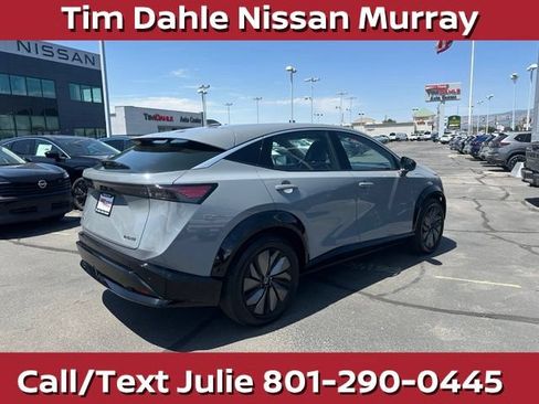 Used 2024 Nissan Ariya FWD image 12