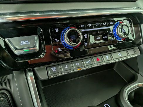 New 2026 GMC Sierra 3500 Denali Ultimate image 26