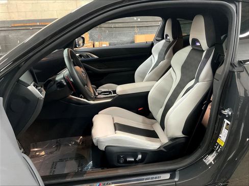 Used 2024 BMW M4 xDrive Competition w/ Executive Package AWD/4WD image 27