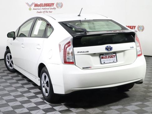 Used 2015 Toyota Prius Four image 17