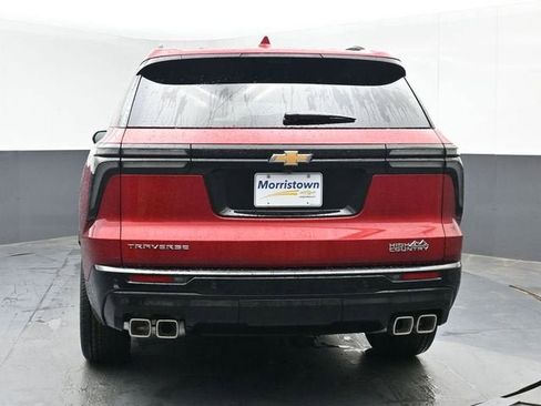 New 2026 Chevrolet Traverse High Country w/ LPO, Floor Liner Package FWD image 13
