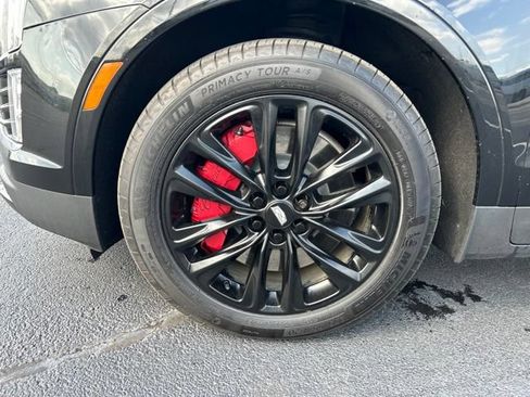 Certified 2023 Cadillac XT5 Sportv AWD/4WD image 12