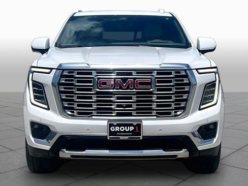 Used 2025 GMC Yukon Denali w/ Denali Reserve Package RWD image 4