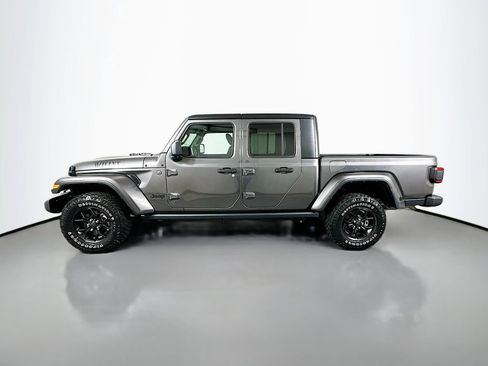 Used 2024 Jeep Gladiator Sport AWD/4WD image 8
