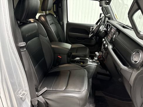 Used 2022 Jeep Gladiator Overland w/ Popular Equipment Package AWD/4WD image 29