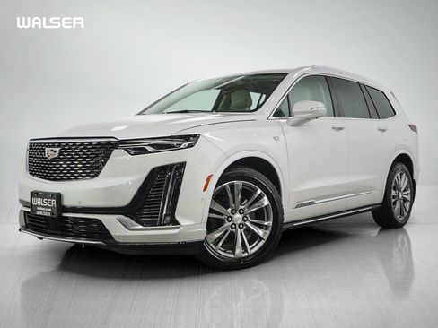 Used 2023 Cadillac XT6 Premium Luxury w/ Technology Package AWD/4WD image 1