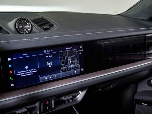 New 2026 Porsche Cayenne GTS image 22