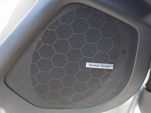 Used 2021 Subaru Ascent Limited w/ Technology Package image 49