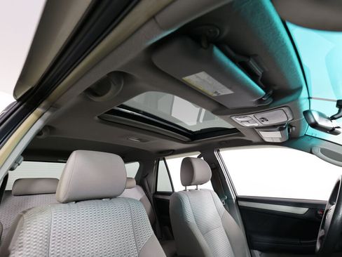 Used 2007 Toyota 4Runner SR5 image 38