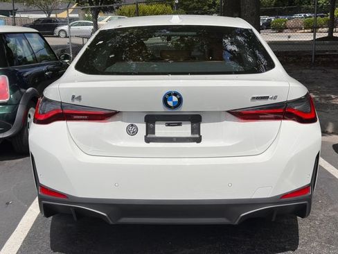 Used 2024 BMW i4 eDrive40 w/ Premium Package RWD image 9