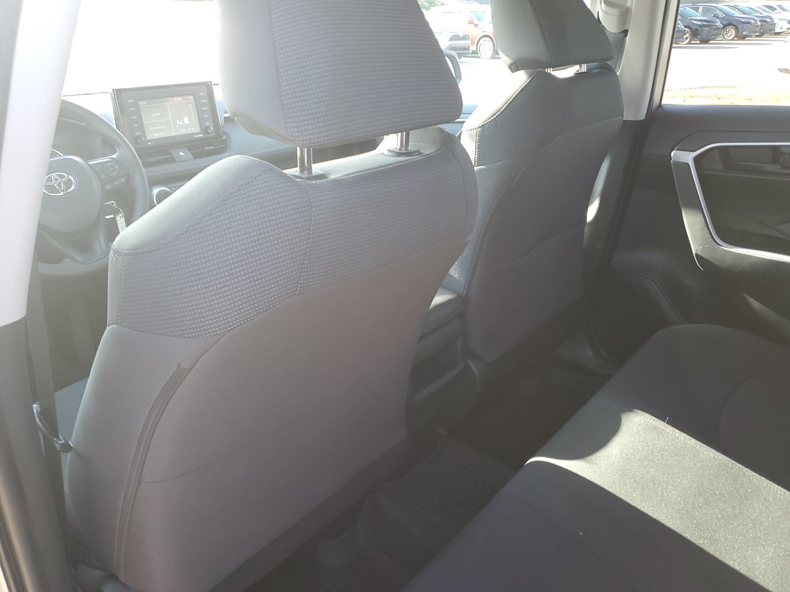 Certified 2021 Toyota RAV4 LE AWD/4WD image 14