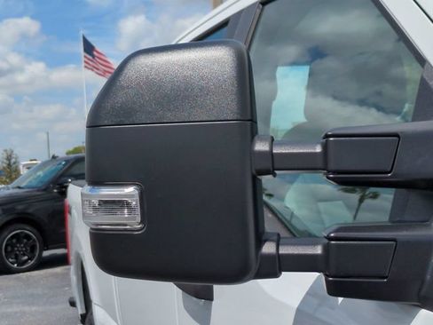 New 2026 Ford F250 XL w/ XL Chrome Package AWD/4WD image 12