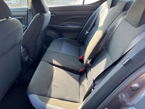Used 2025 Nissan Versa SV FWD image 23