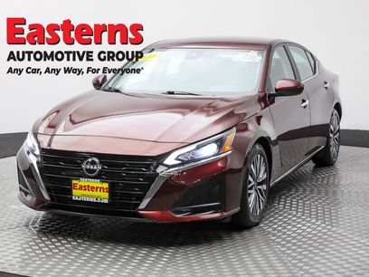 Used 2023 Nissan Altima 2.5 SV