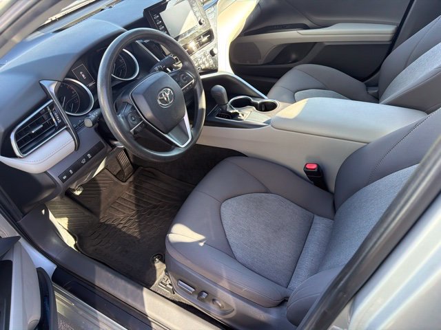 Used 2021 Toyota Camry LE FWD image 2