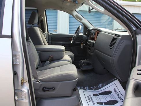 Used 2006 Dodge Ram 1500 Truck SLT AWD/4WD image 18