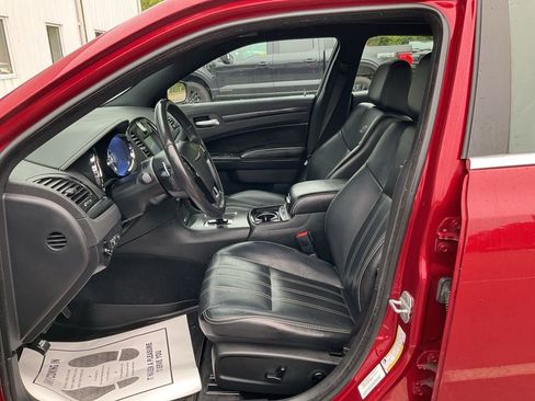 Used 2013 Chrysler 300 S image 2