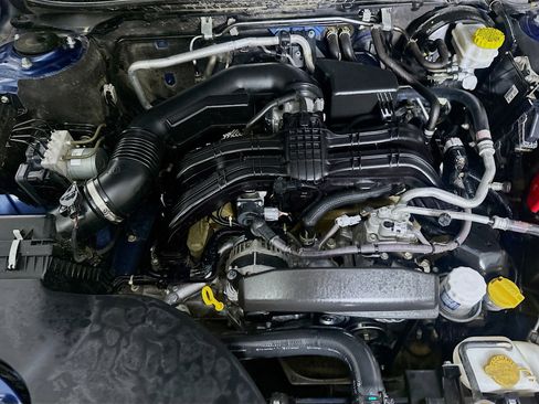 Used 2022 Subaru Outback Limited w/ Popular Package #2 AWD/4WD image 32