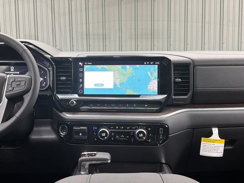 Used 2026 GMC Sierra 1500 SLT w/ SLT Premium Plus Package AWD/4WD image 23