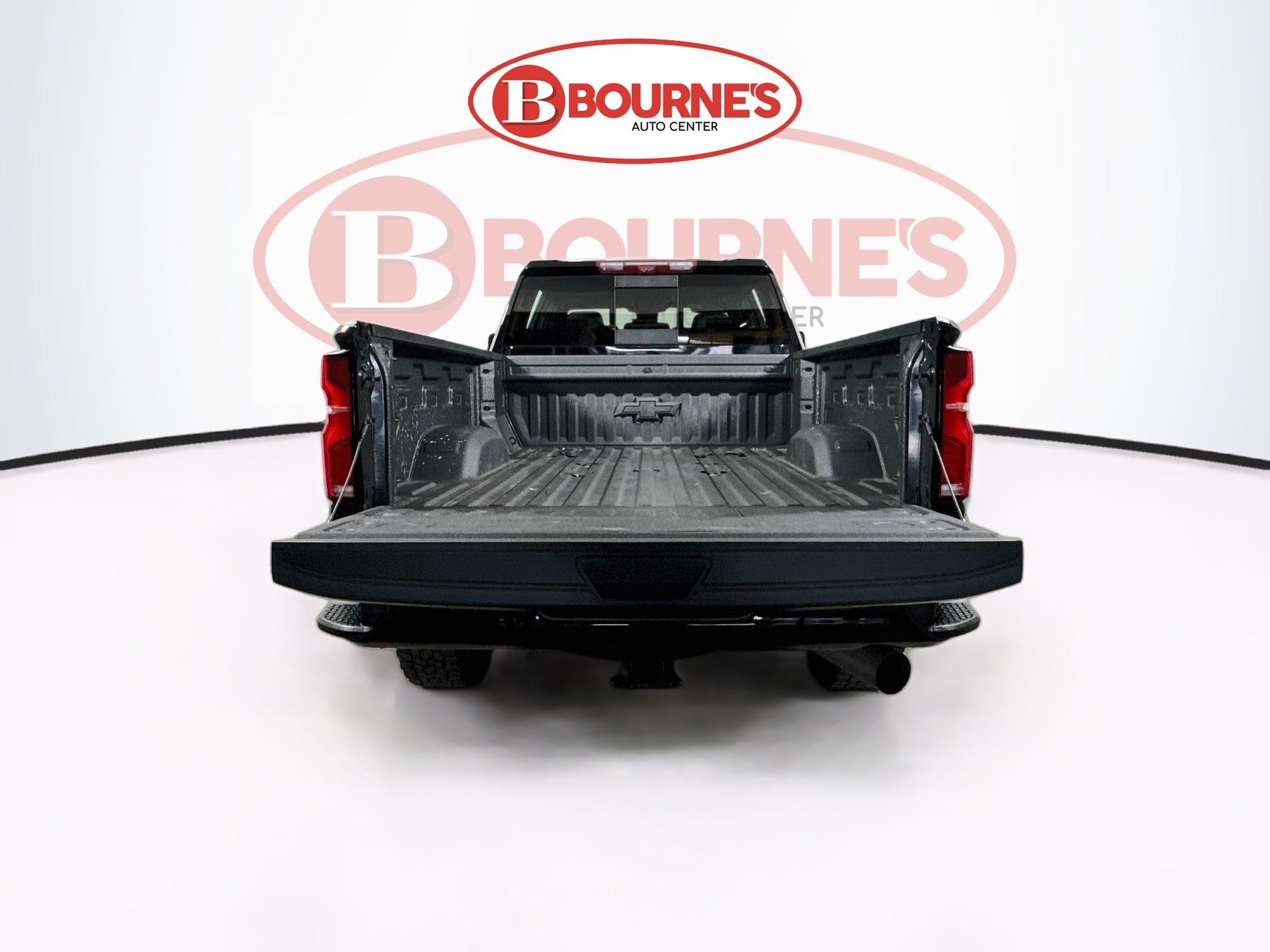 Used 2025 Chevrolet Silverado 3500 High Country w/ High Country Premium Package AWD/4WD image 29