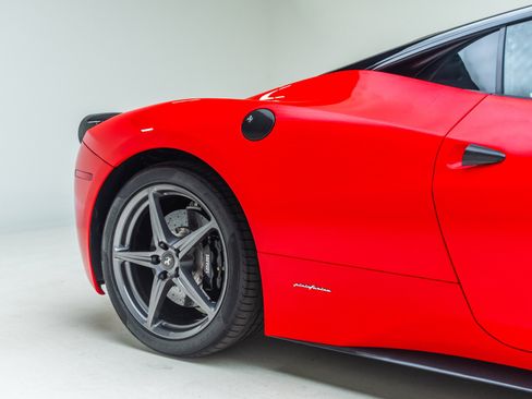 Used 2011 Ferrari 458 Italia Coupe RWD image 15