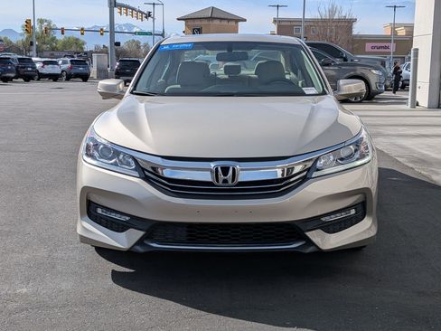 Used 2016 Honda Accord EX-L image 11