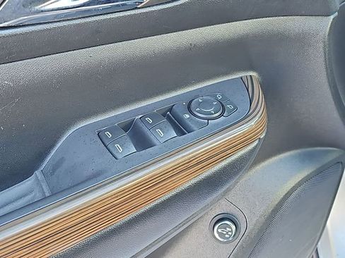 Used 2018 GMC Acadia SLE w/ Driver Alert Package I image 23