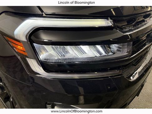 Used 2022 Ford Expedition Max Limited AWD/4WD image 13