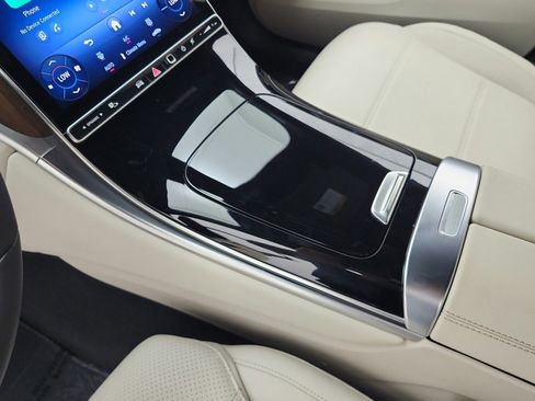 Certified 2026 Mercedes-Benz GLC 300 image 11