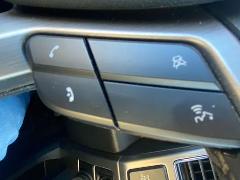 Used 2022 Ford F350 Platinum image 10