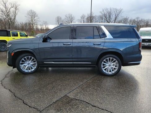 Used 2021 Cadillac Escalade Premium Luxury w/ Driver Assist Tech Package image 6